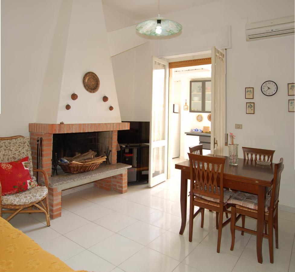 Domus Mater Apartment Cagliari Exterior foto