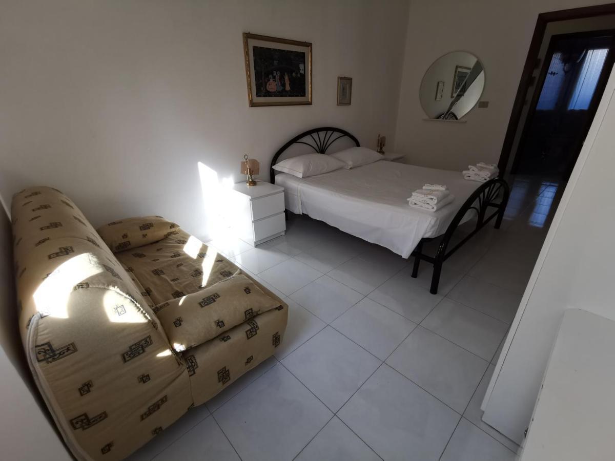 Domus Mater Apartment Cagliari Exterior foto